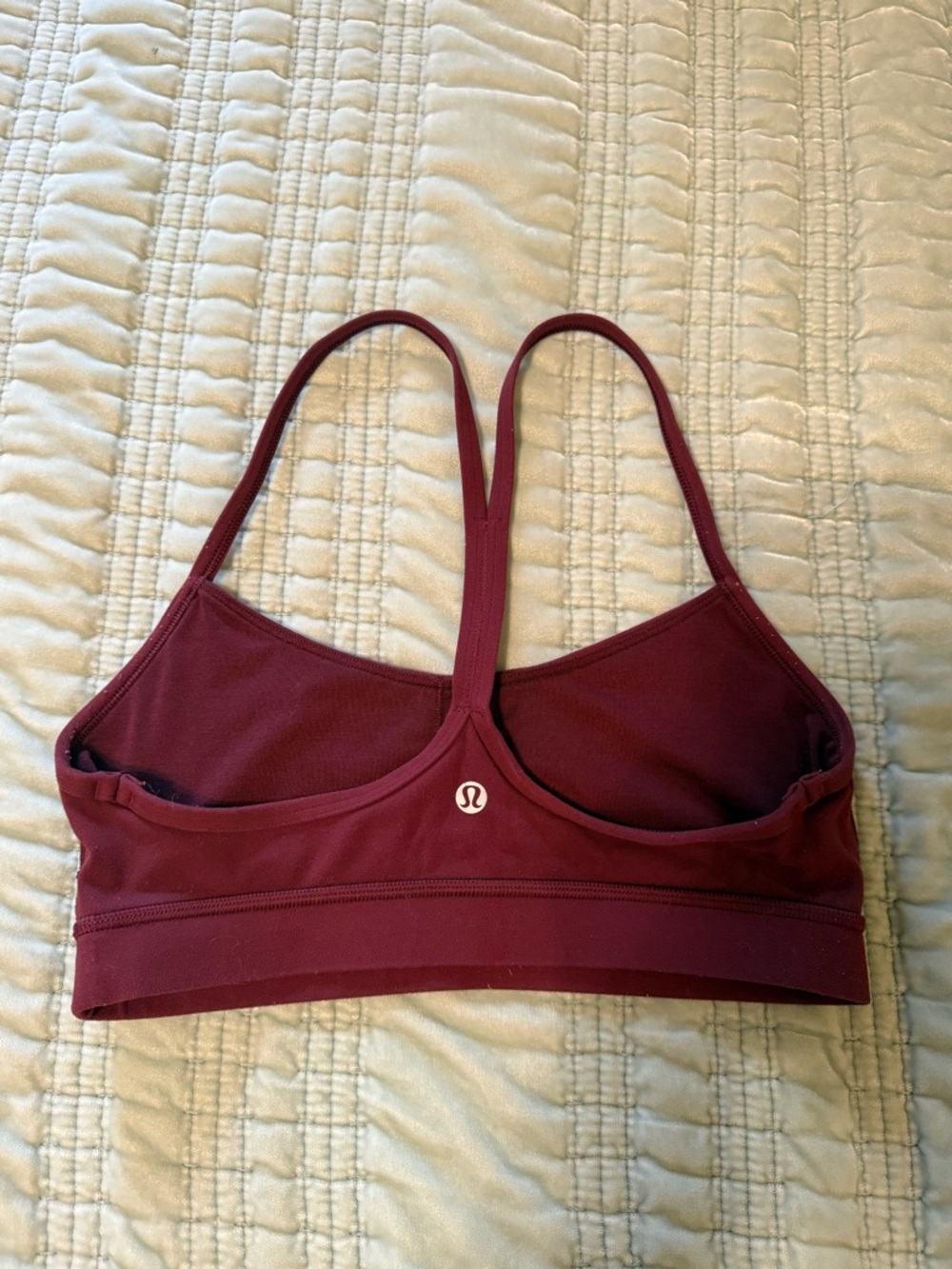 Lululemon Flow Y Bra Size 6 - Picture 2 of 3